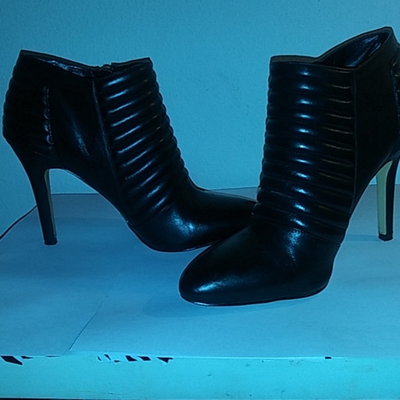 Boots - Picture 1 of 2